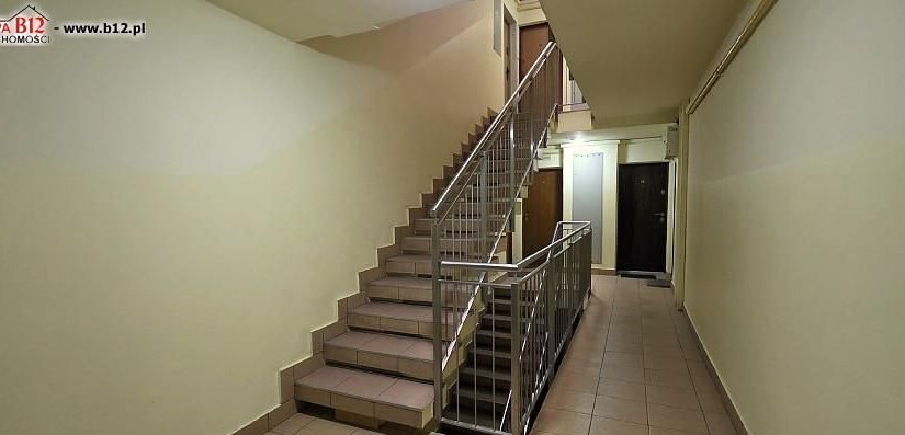 2 pokoje 38m2 2/4p. os.Kazimierzowskie, Bieńczyce