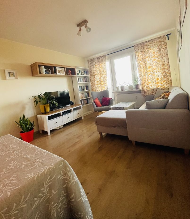 3-pokojowe mieszkanie 61 m² z panoramą miasta (dwa balkony, komórka)