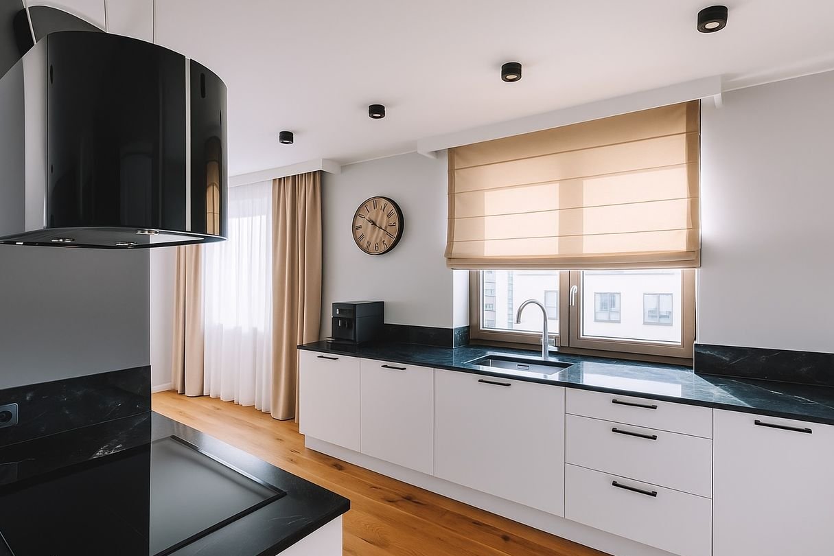 Piękny 3-pokojowy Apartament z 2loggiami 3min od morza blisko Centrum