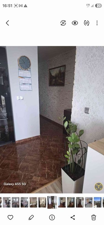 Dwupokojowe mieszkanie z balkonem i garażem w centrum