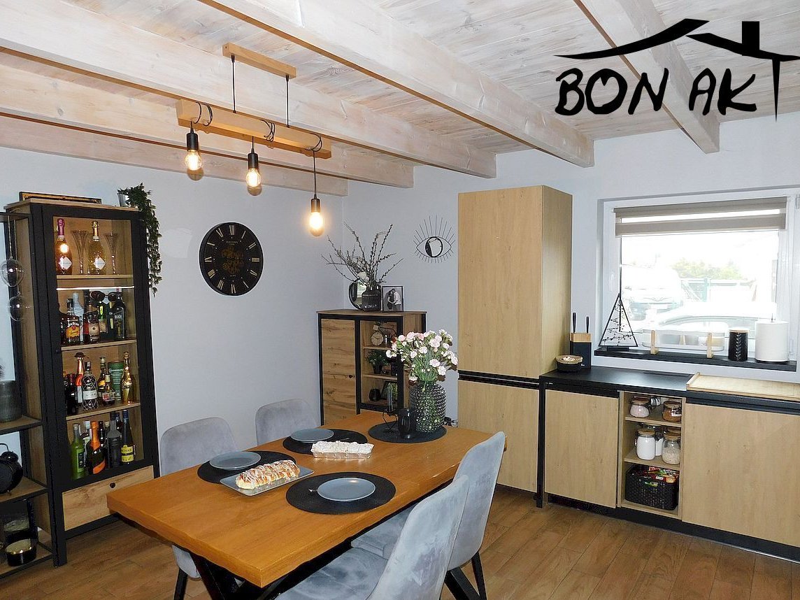 Dom wolnostojący na działce Rod