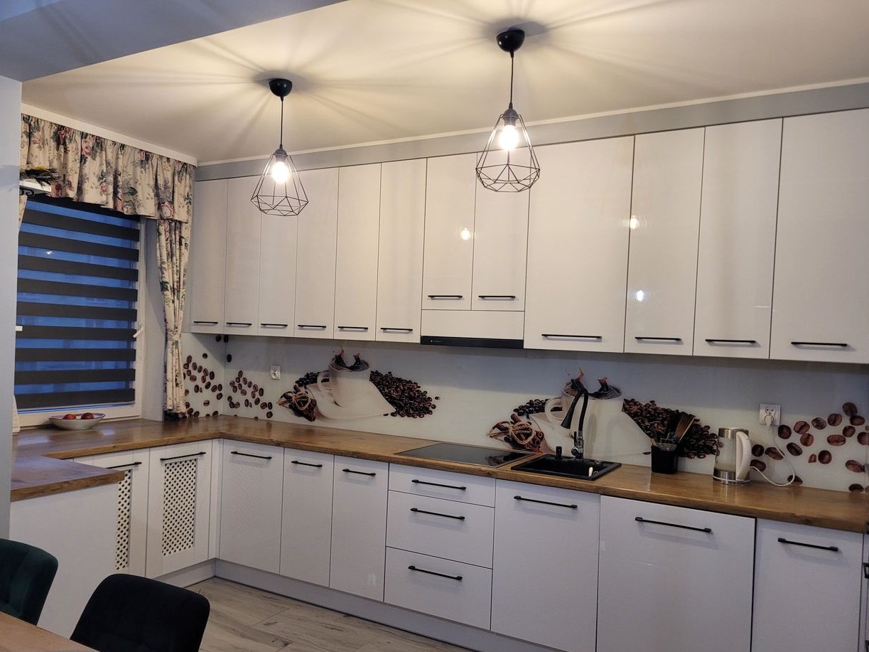 Mieszkanie 69,1 m² | 3 pokoje | duży balkon | winda | 2016 r.