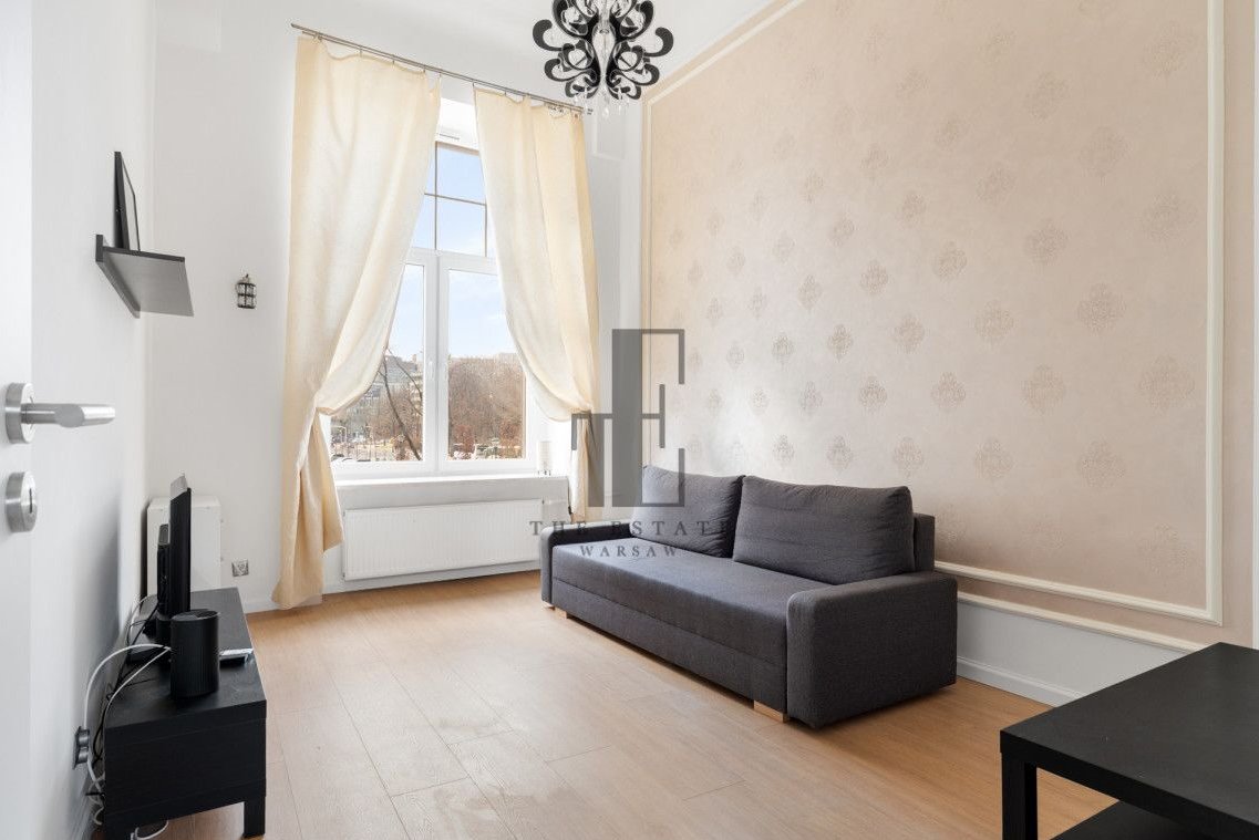 Doskonała lokalizacja - Ogród Saski | Kamienica