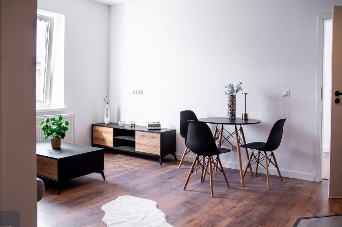 Nowe Mieszkanie W Odrestaurowanej Kamienicy!