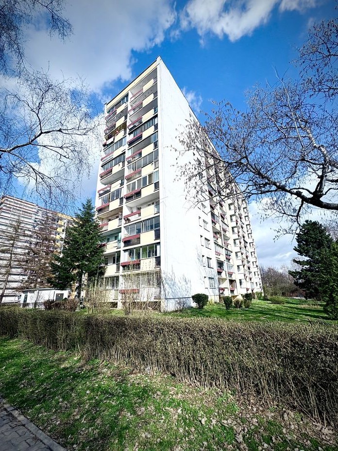 Kawalerka 29 m² – świetna lokalizacja tuż przy Parku Tysiąclecia