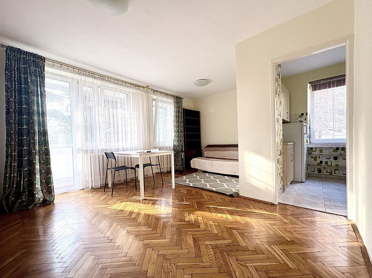 Kawalerka 29 m² – świetna lokalizacja tuż przy Parku Tysiąclecia