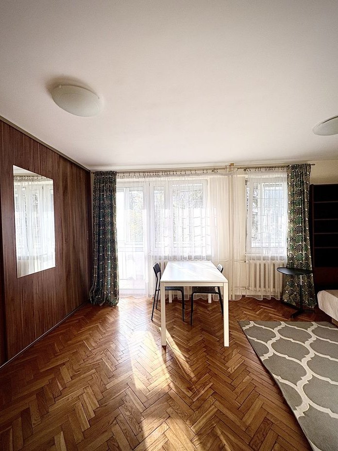 Kawalerka 29 m² – świetna lokalizacja tuż przy Parku Tysiąclecia