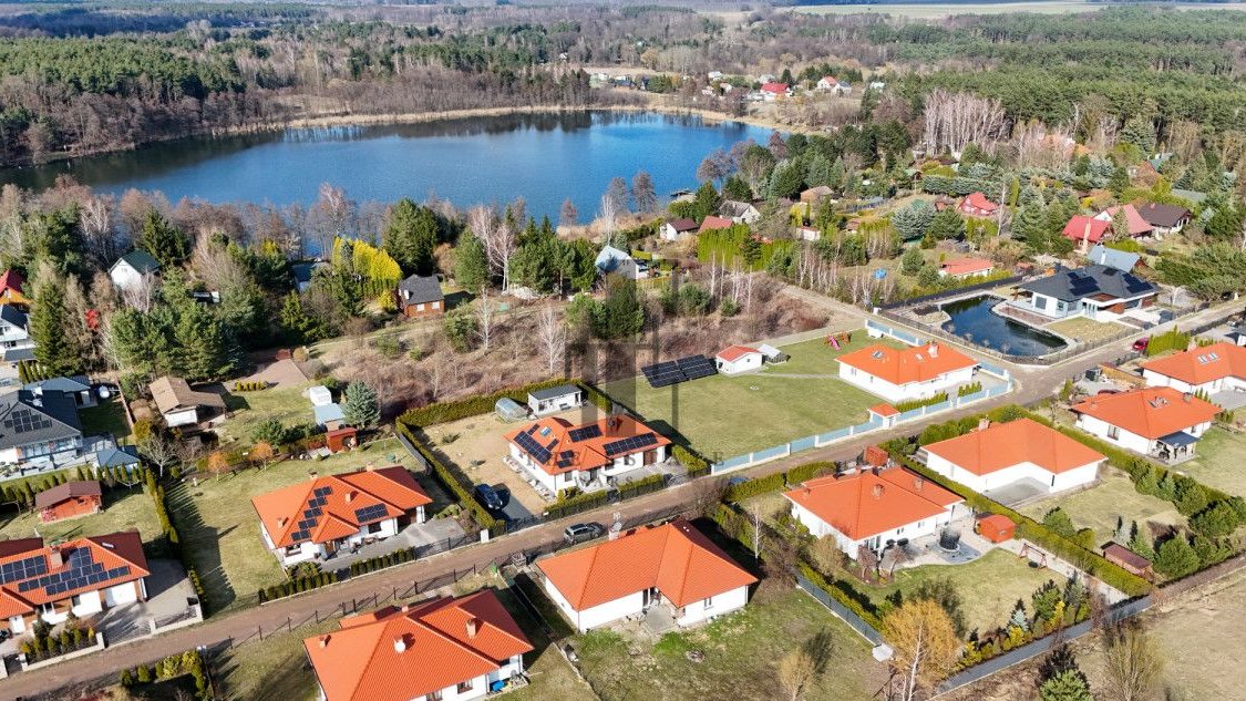 Dom z działką 950 m2* Jezioro* Las* Od zaraz