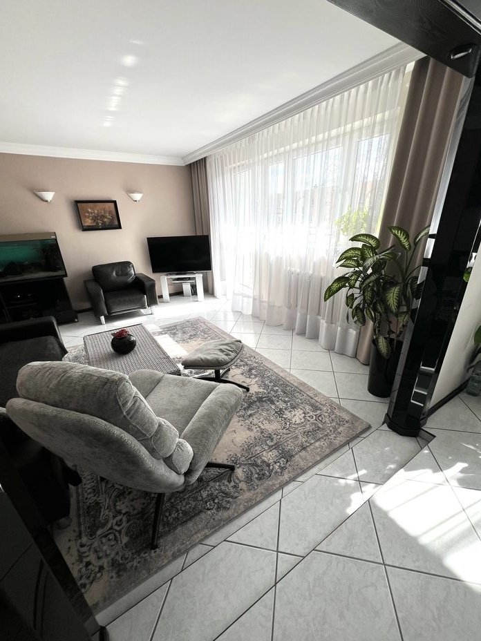 Sprzedam przestronne mieszkanie 95 m2 Łódź Górna (Chojny-Kurczaki)