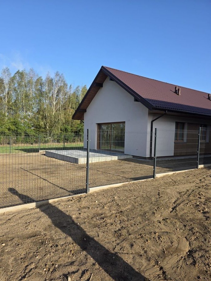 DOM W STANIE DEWELOPERSKIM Z POMPĄ CIEPŁA W CENIE 579 TYS.!!!