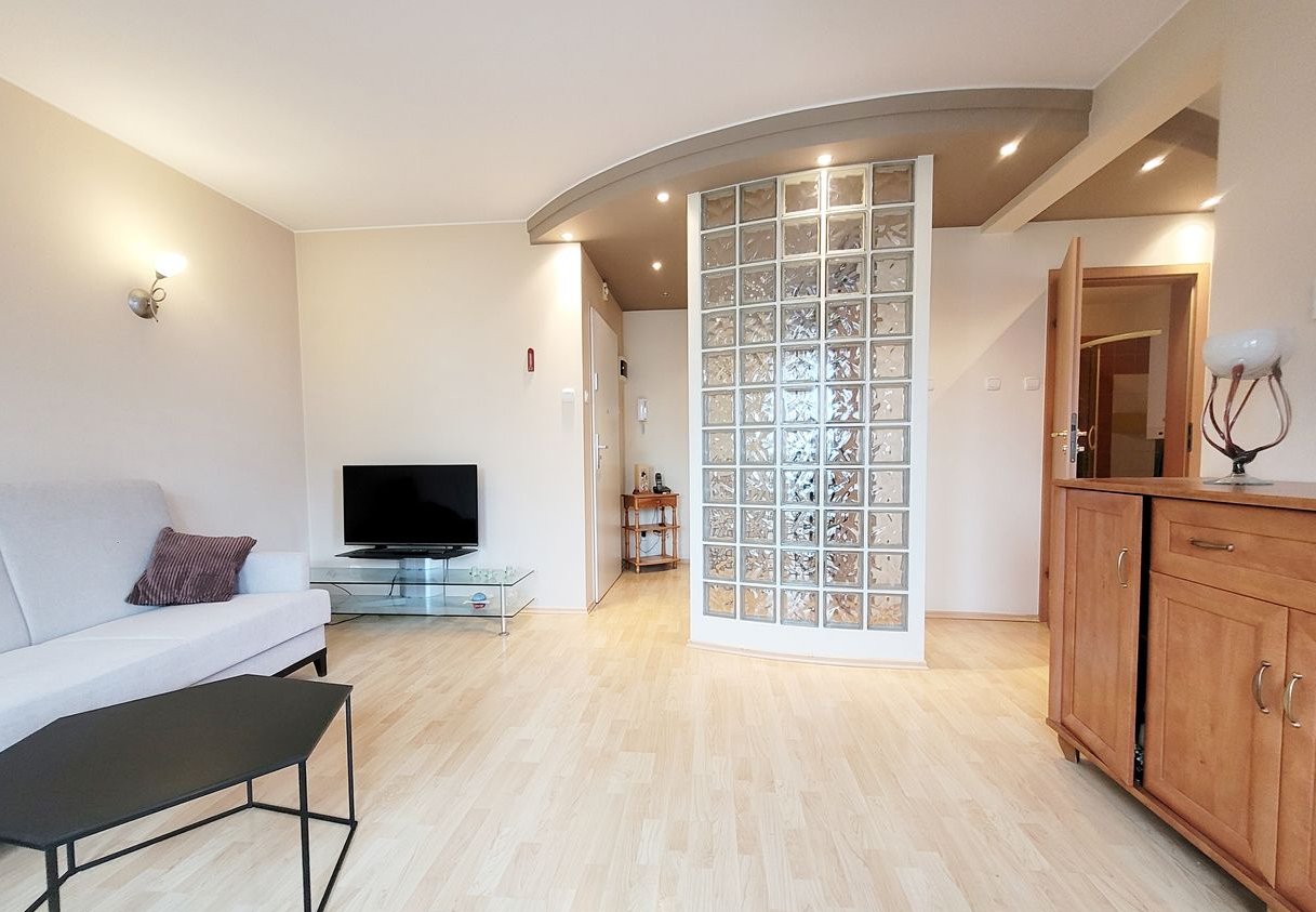 Kmaeralne osiedle z 2000r, urządzone, gotowe do zamieszkania