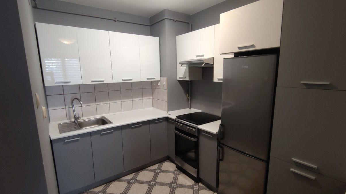 dwupokojowe mieszkanie z balkonem