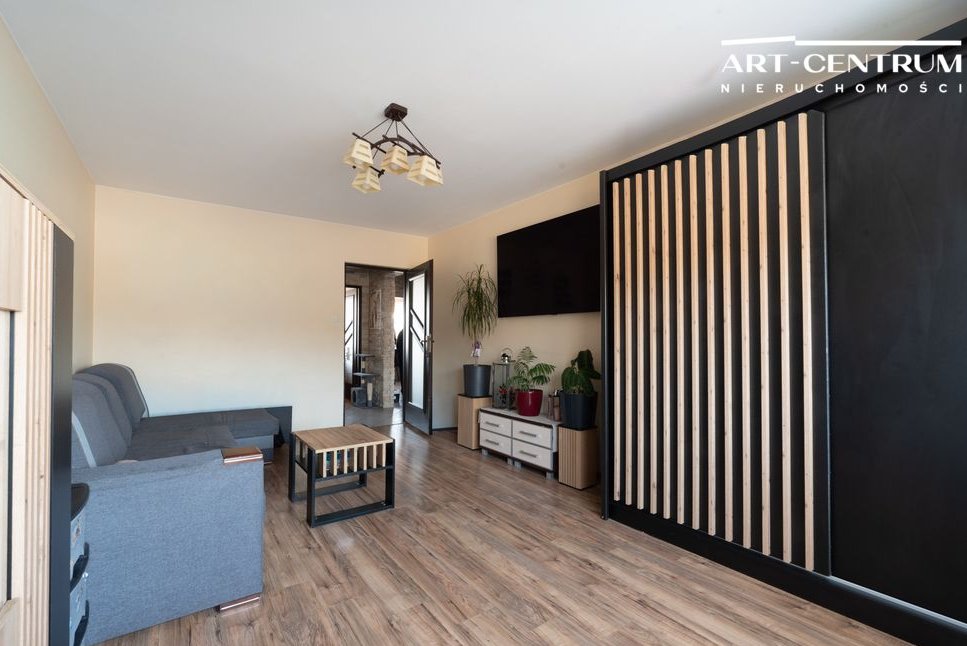 3 pokoje, 1 piętro, garaż w cenie, park