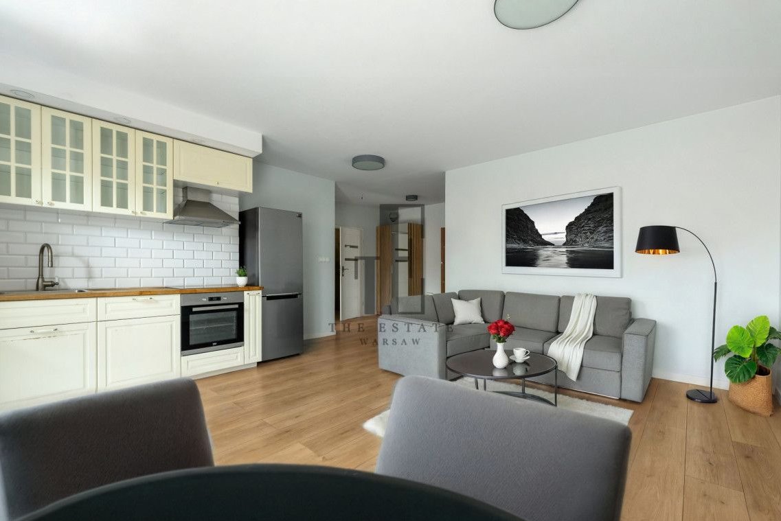 Gotowe do wprowadzenia - balkon - jasne