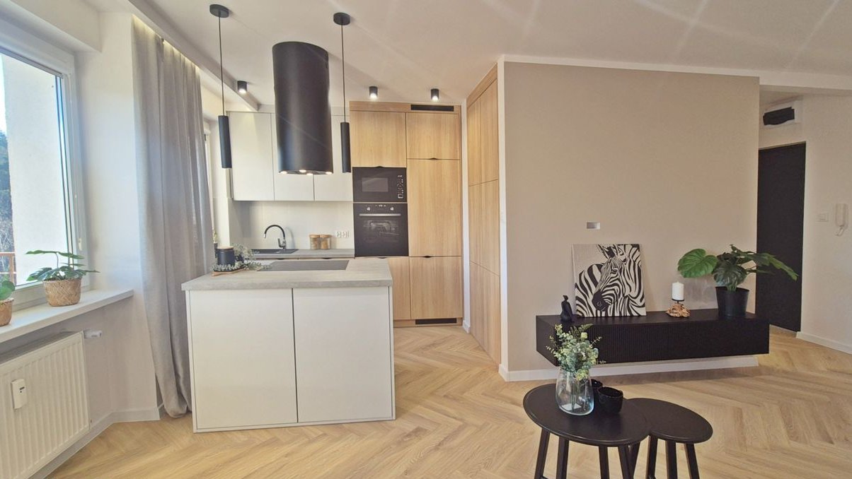 Las w oknie,morze na horyzoncie| 3 pokoje Sopot| po remoncie