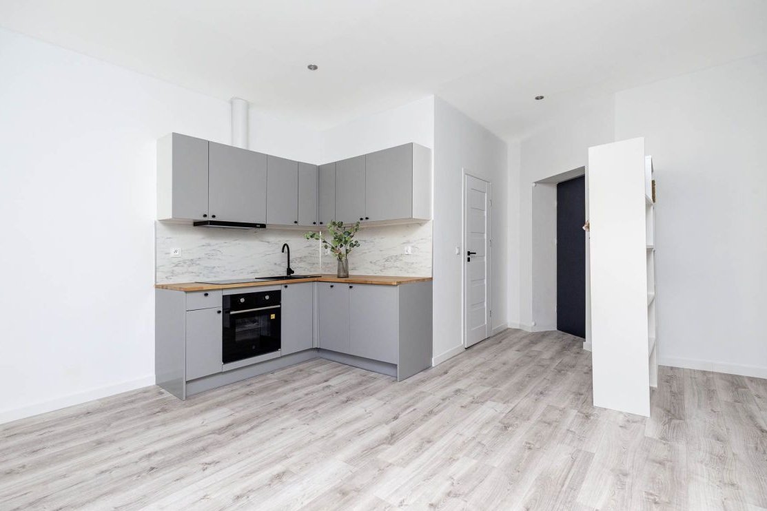 Kawalerka z miejscem na łóżko/mce do pracy