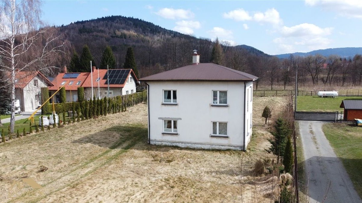 Pewel Mała – 5-pokojowy dom z dużą działką