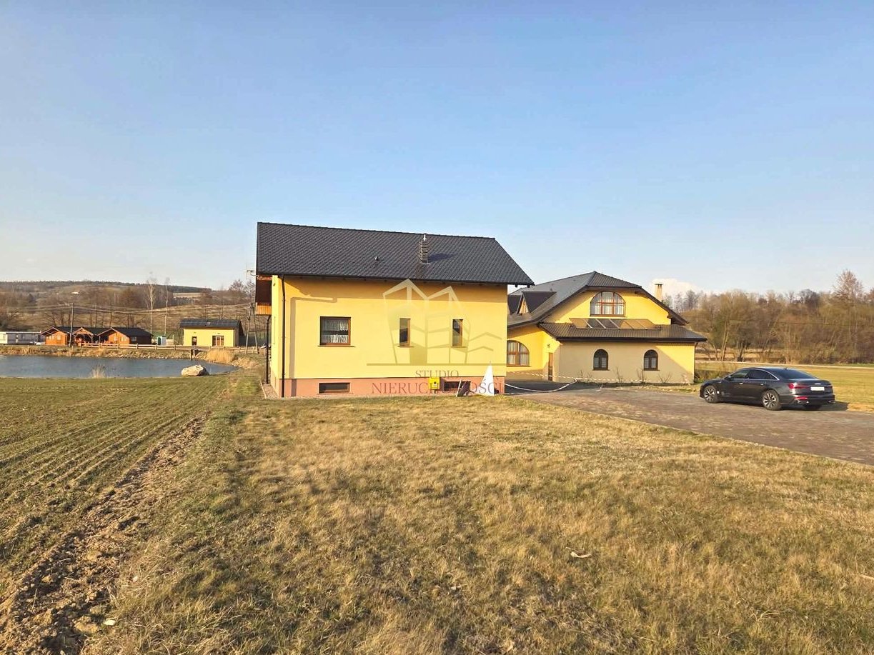 Gotowy dom weselny + noclegi + dom prywatny | 26 000 m² możliwości!