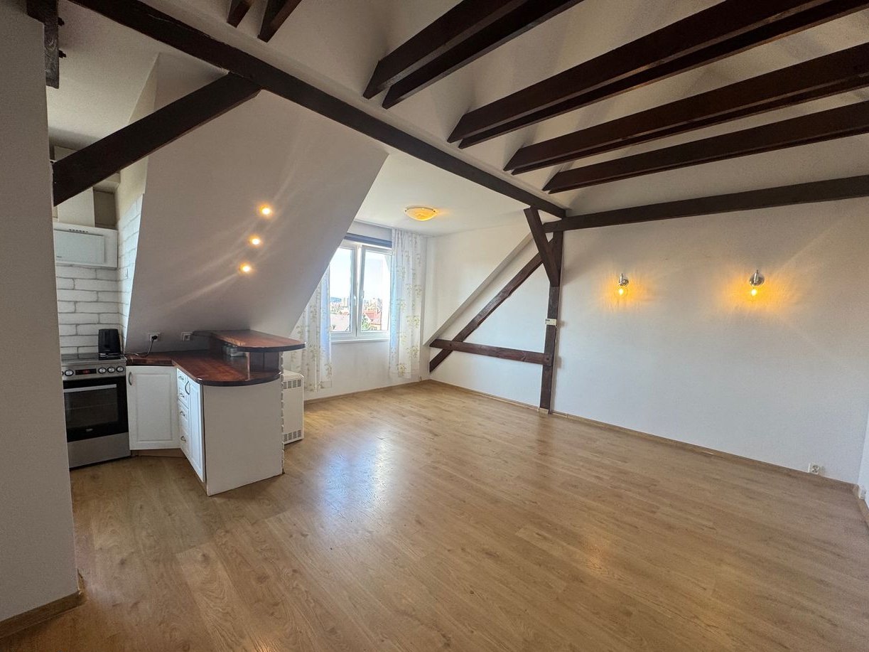 3 pokojowe mieszkanie , własność spółdzielcza, ogródek, piwnica