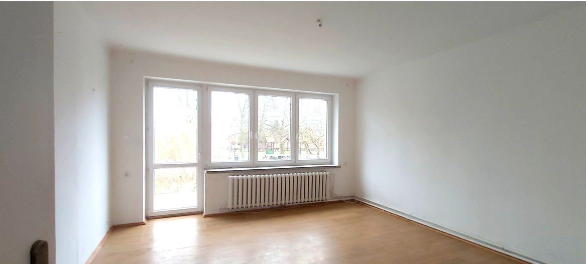 DOM wolnostojący z działką w Sieciechowie