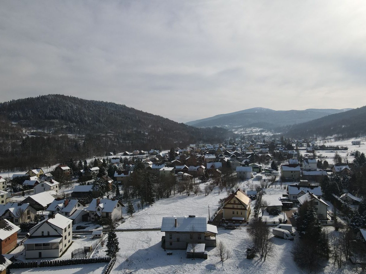 Nieruchomość inwestycyjna 400 mkw pod pensjonat/mieszkania na wynajem.