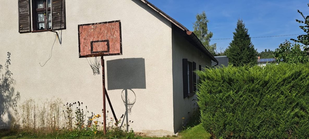 Dom w spokojnej okolicy