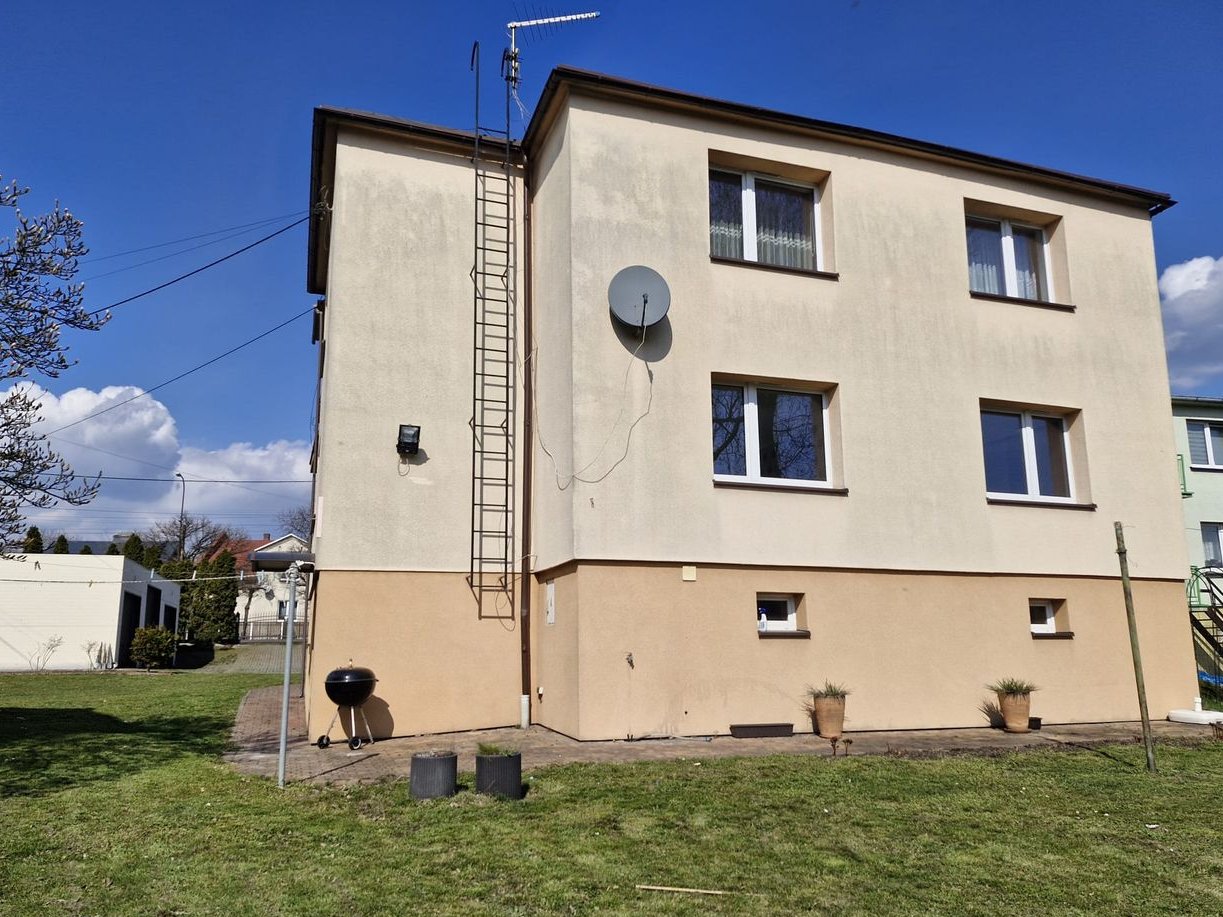 DOM 180 m2, DZIAŁALNOŚĆ, DZIAŁKA 1323m2, GARAŻ 68m2, DASZYŃSKIEGO