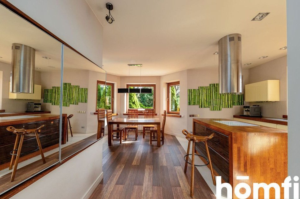 Dom pod lasem w Tuszynie