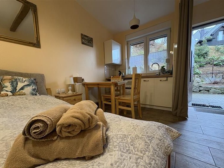 Karkonoska/inwestycja/centrum/4mieszkania/garaż