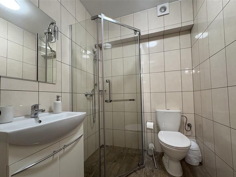 Karkonoska/inwestycja/centrum/4mieszkania/garaż