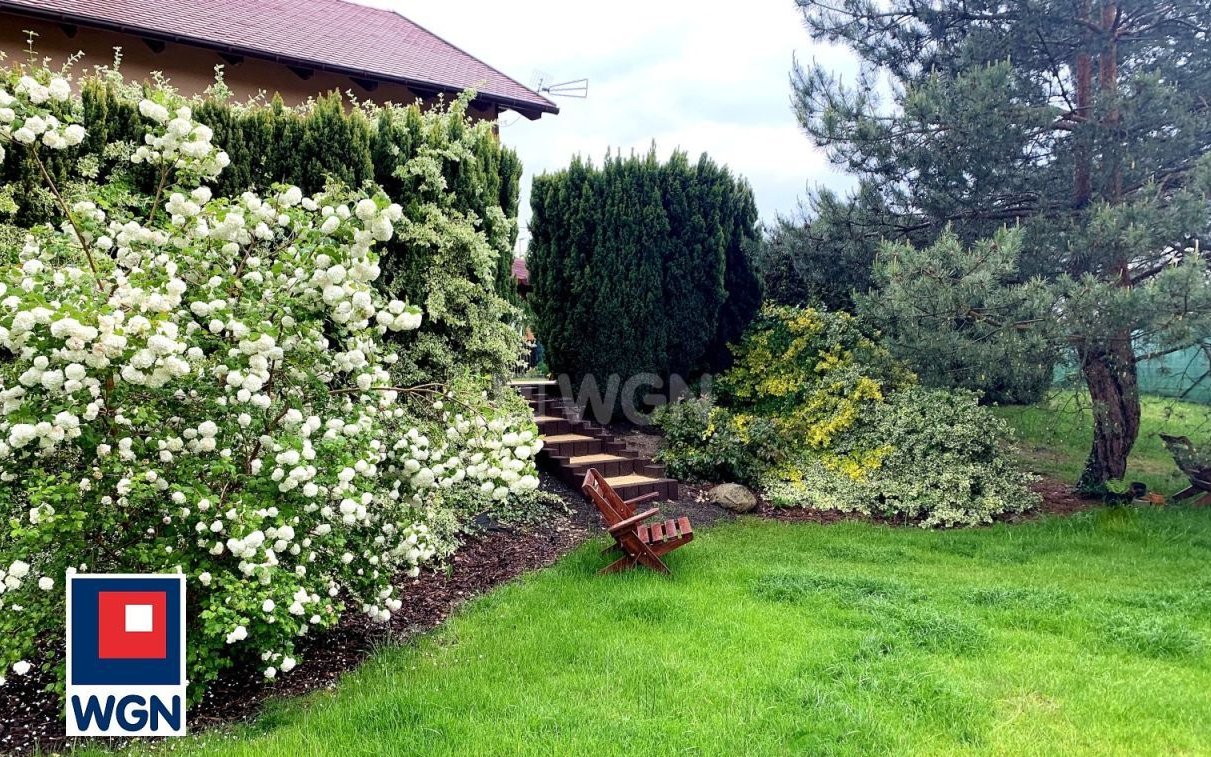 dom wolnostojący, Jerzmanowa, działka 9.24 ar.