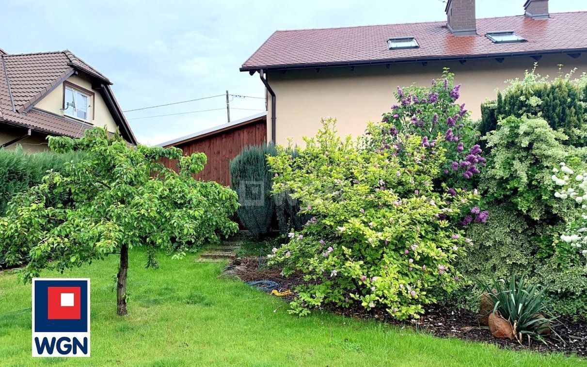 dom wolnostojący, Jerzmanowa, działka 9.24 ar.