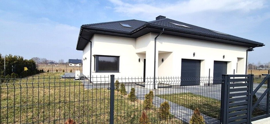 Komfortowy dom w zabudowie bliźniaczej.