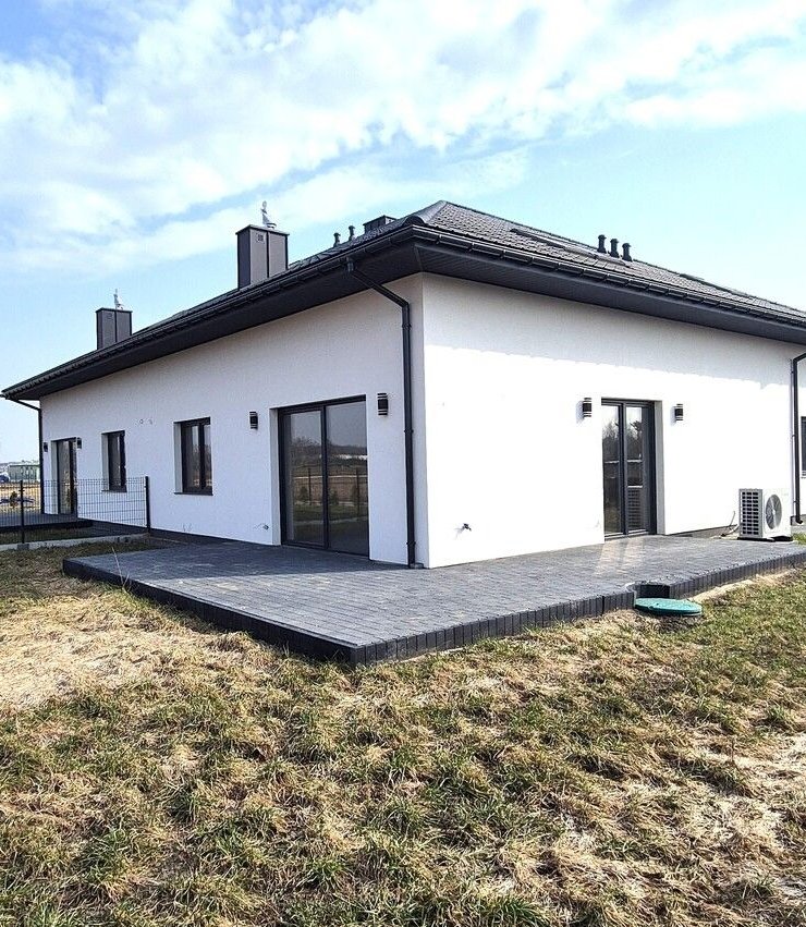 Komfortowy dom w zabudowie bliźniaczej.
