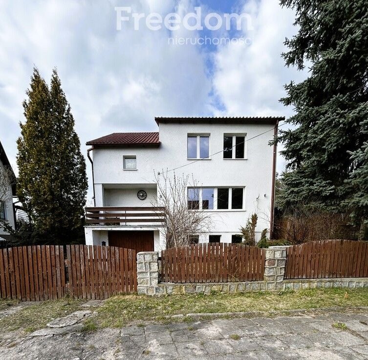 Dom piętrowy w Olsztynku