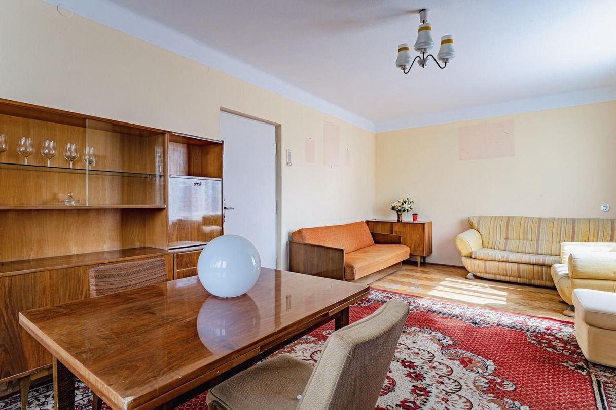 DOM CZCHÓW NA SPRZEDAŻ