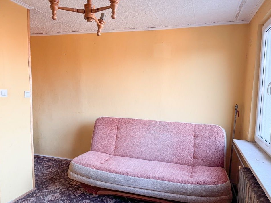 mieszkanie 3 pokoje do remontu 48m2 Warszawa ul. Bracławska