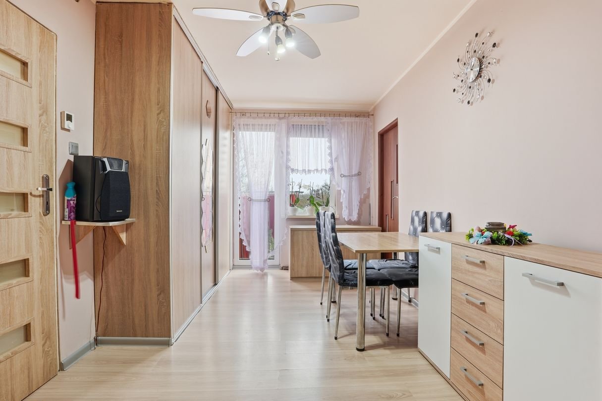 Na sprzedaż mieszkanie 3-pokojowe 45 m², 4 piętro ogrzewanie miejskie