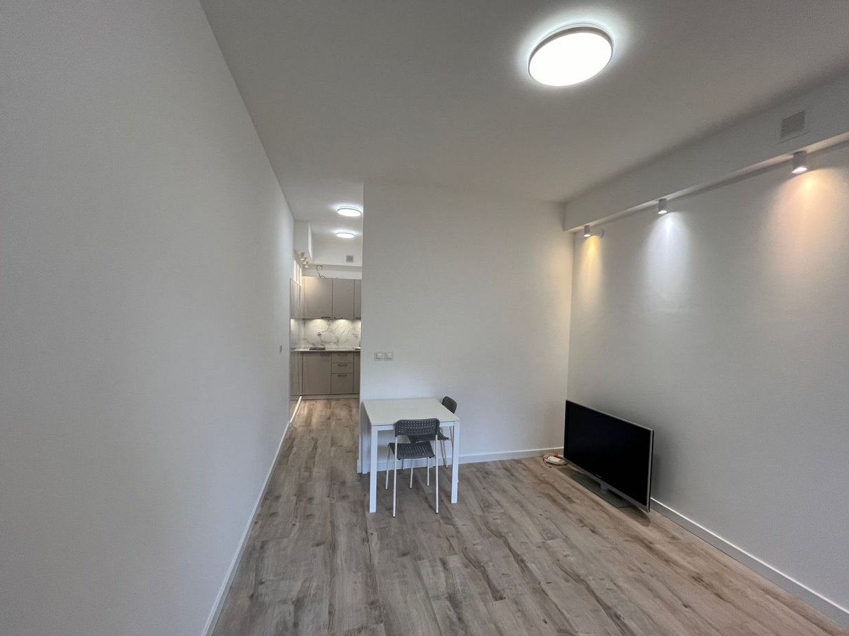 Atrakcyjna kawalerka na Kabatach blisko metra i Lasu Kabackiego