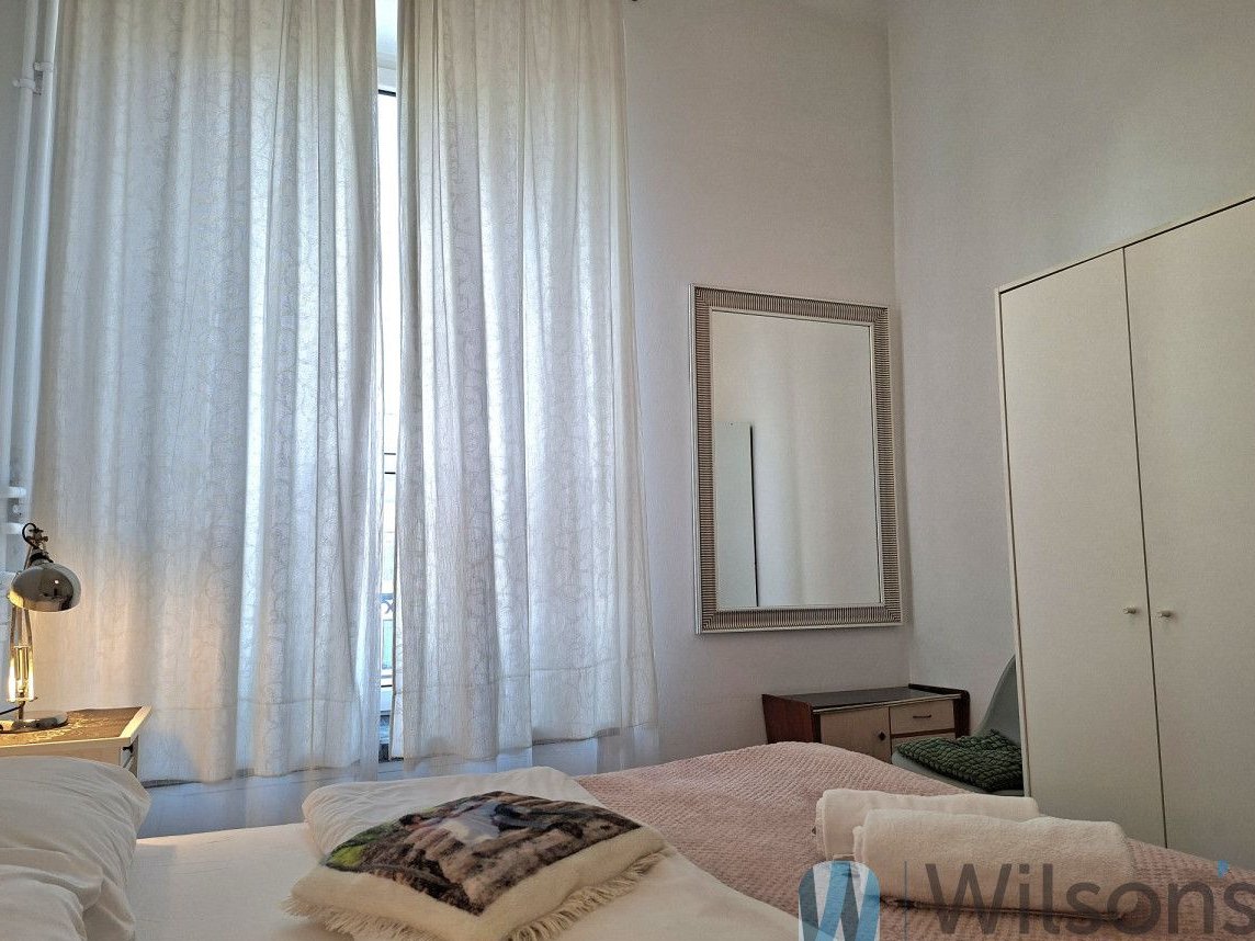 Mieszkanie 10 sekund od stacji metra Nowy Świat!