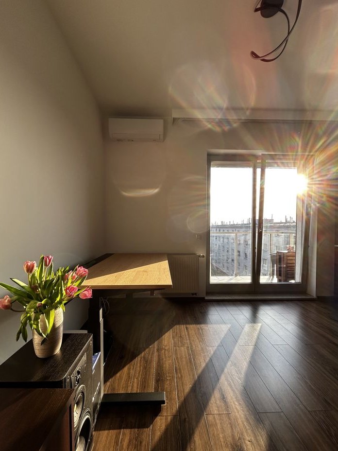 Komfortowe, jasne 3 pokoje z klimatyzacją i garażem-opcja zamiany