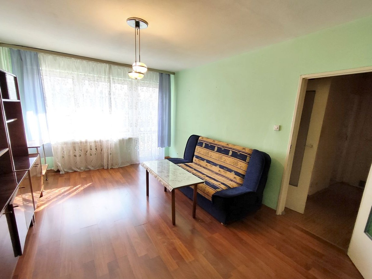 Dwupokojowe do remontu na osiedlu Paderewskiego