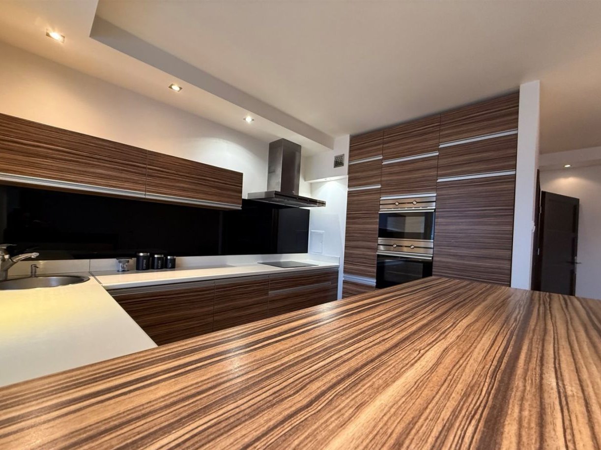 *Ponikwoda*3 pokojowe*piękne*winda*ochrona*mp*