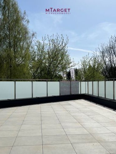 Apartament z tarasem i balkonem w Piasecznie