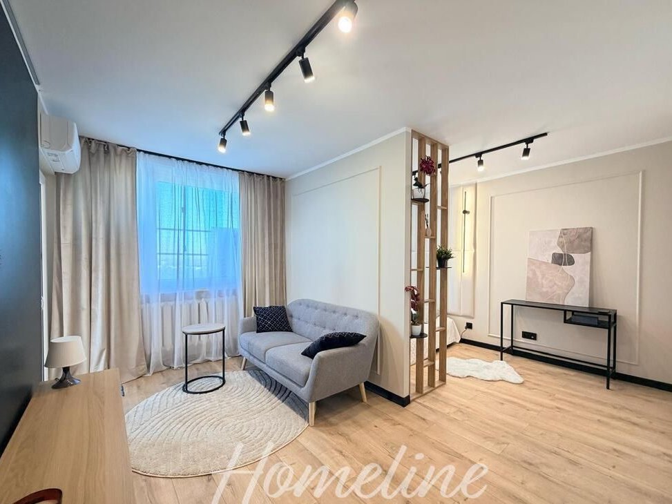 Krzyki / po remoncie / balkon / klimatyzacja