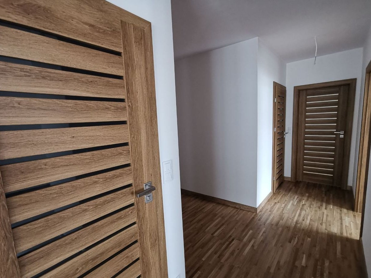 PROMOCJA na dni otwarte blisko METRO Karolin_Hala Garażowa GRATIS