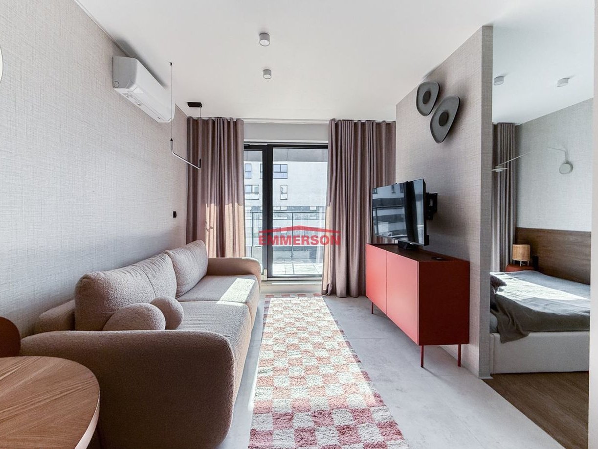 Lea, Centrum, Wysoki Standard