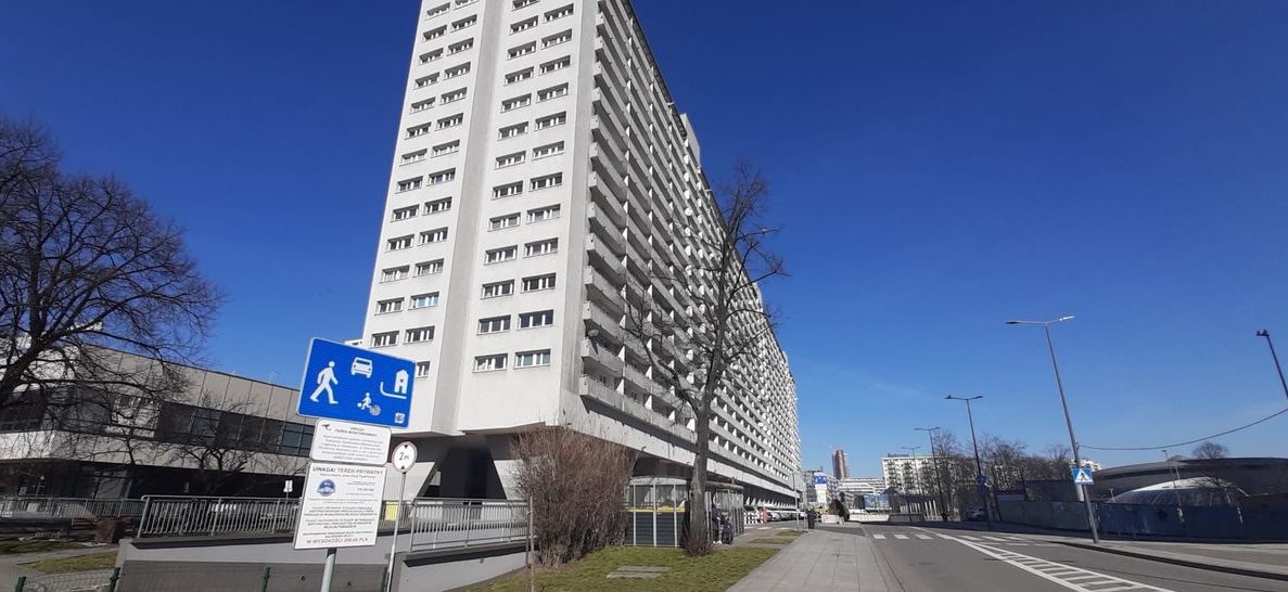 Katowice,centrum,Al. Korfantego, Superjednostka, 2 pok.balkon str.zach