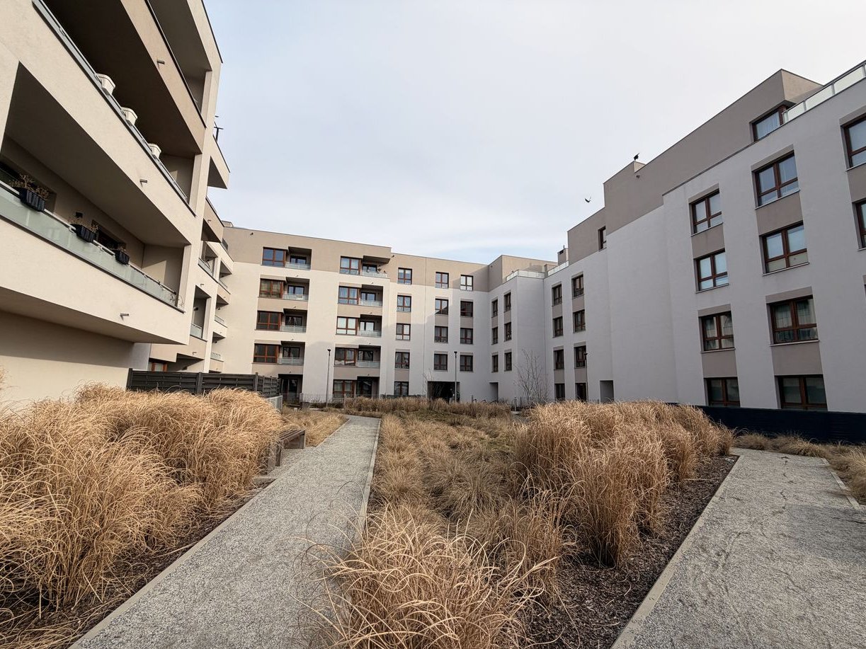 Nowoczesne 1-pokojowe mieszkanie z balkonem