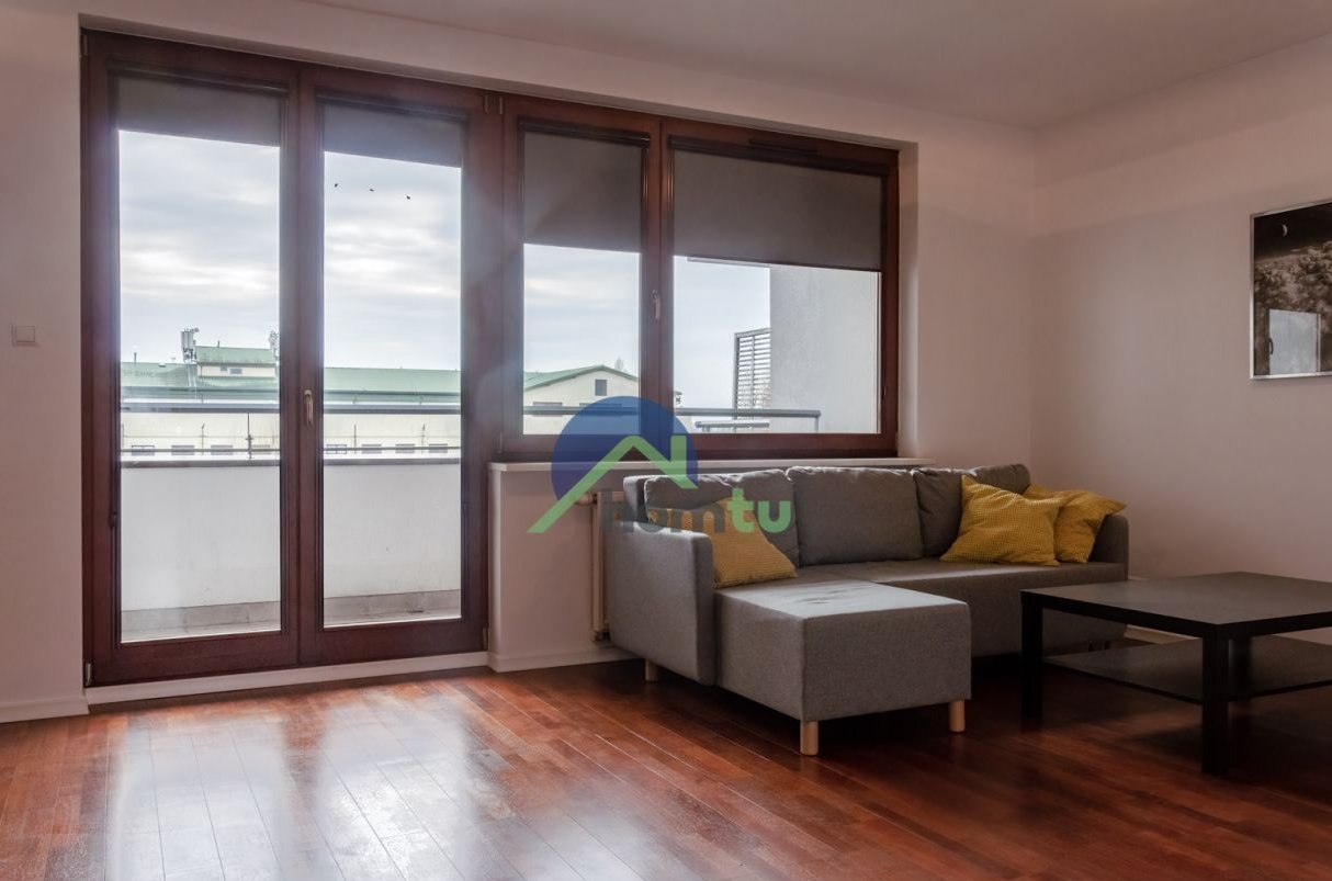 Rozkładowe, jasne mieszkanie w doskonałej lokaliza